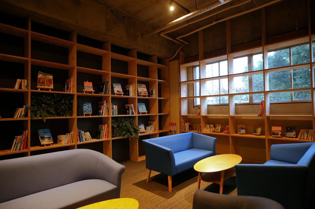 Travel&Book Hotel Hulatoncabin Takamatsu Exterior foto