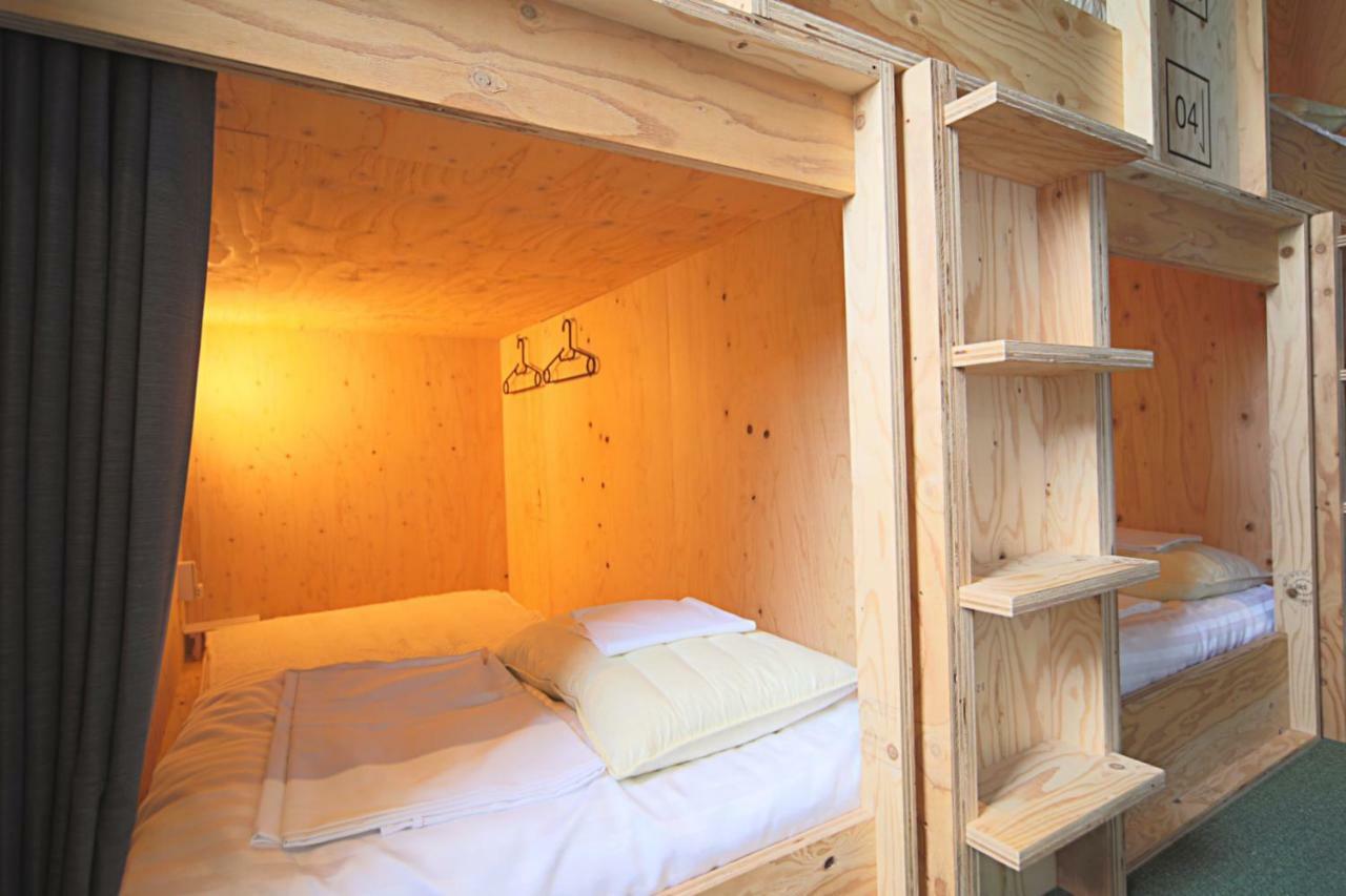 Travel&Book Hotel Hulatoncabin Takamatsu Exterior foto